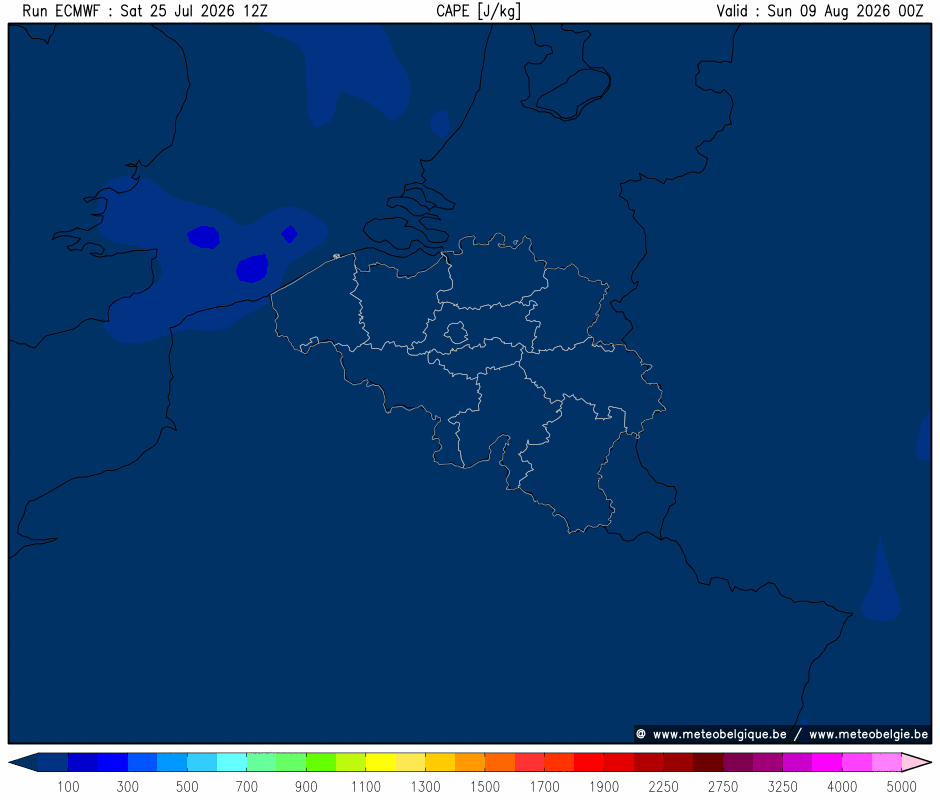 Dim 09/08/2026 00Z (+348h)
