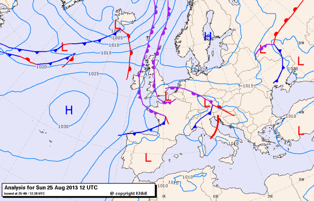 25/08/2013 12 UTC